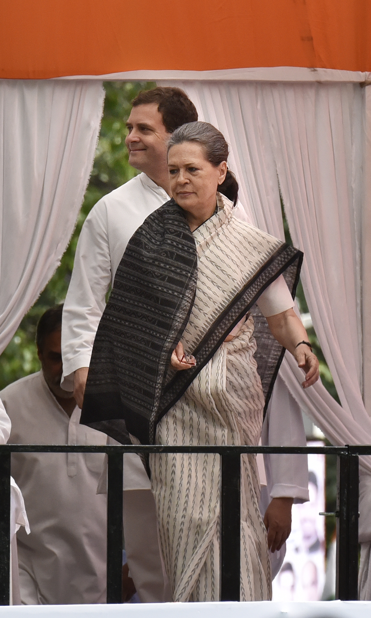 Rahul Gandhi's take-over plan Congress