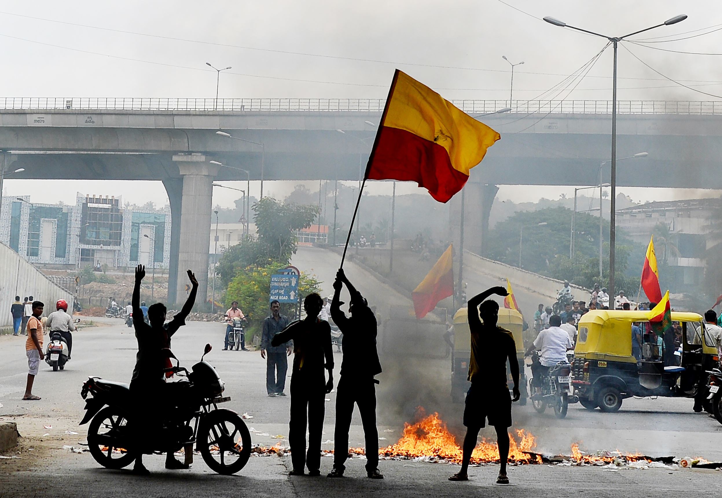 Karnataka wants flag