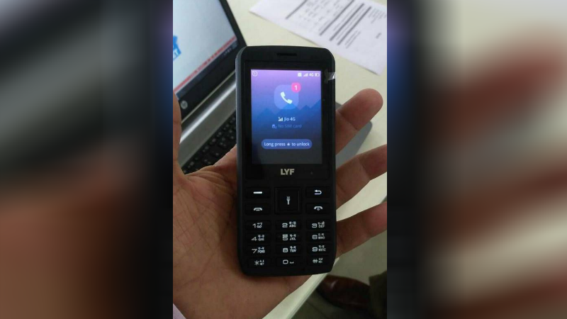 RJio's â‚¹500 phone, reality just