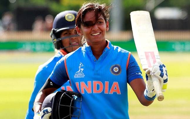 'Harmanpreet bats like Sehwag'