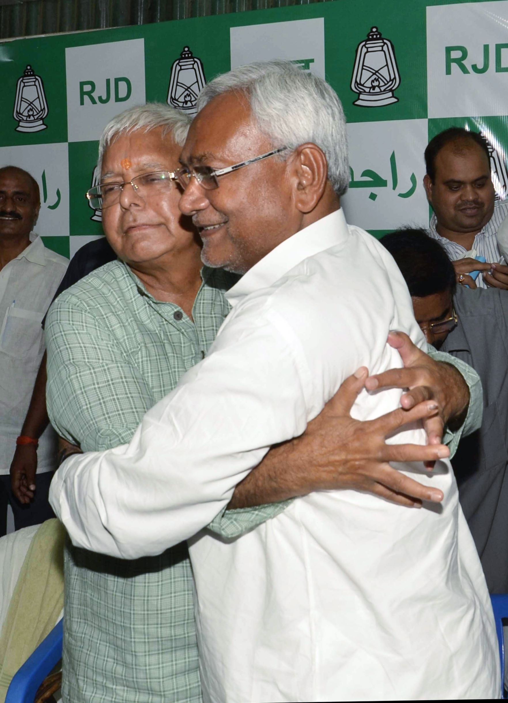 Nitish orders trouble Lalu
