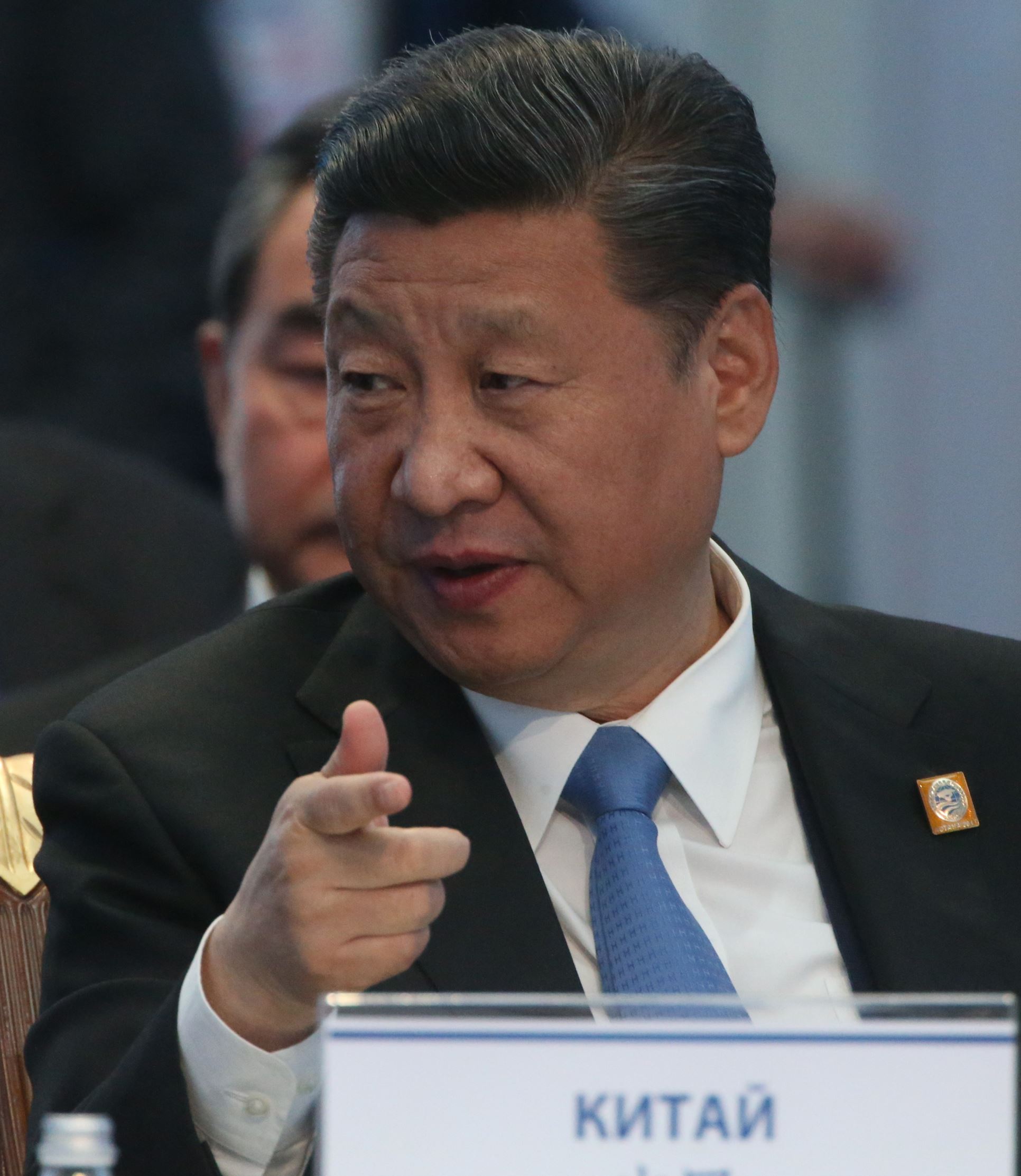 beat invading enemies, says Jinping