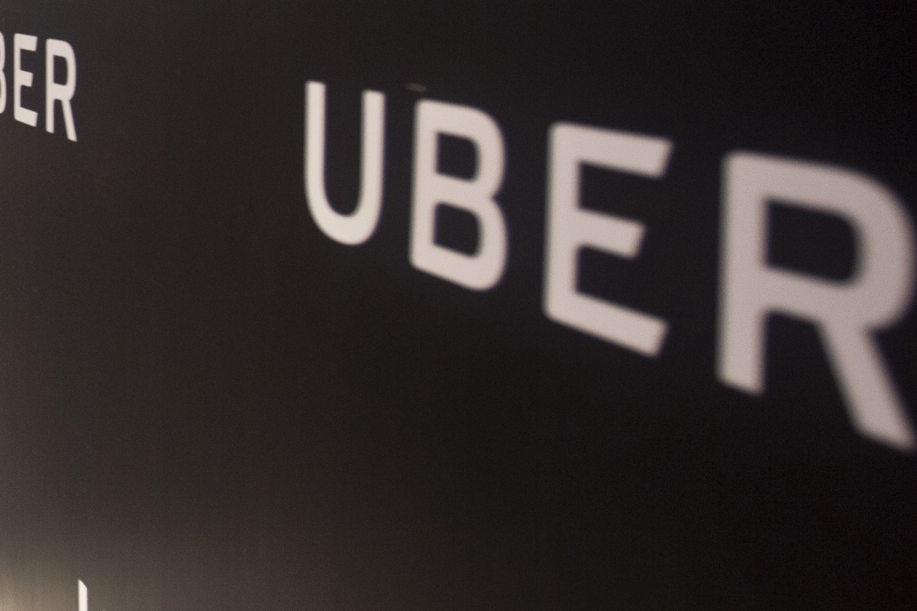Victoria legalises Uber, passes levy