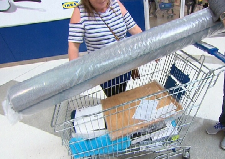 Aussie retail sales rise