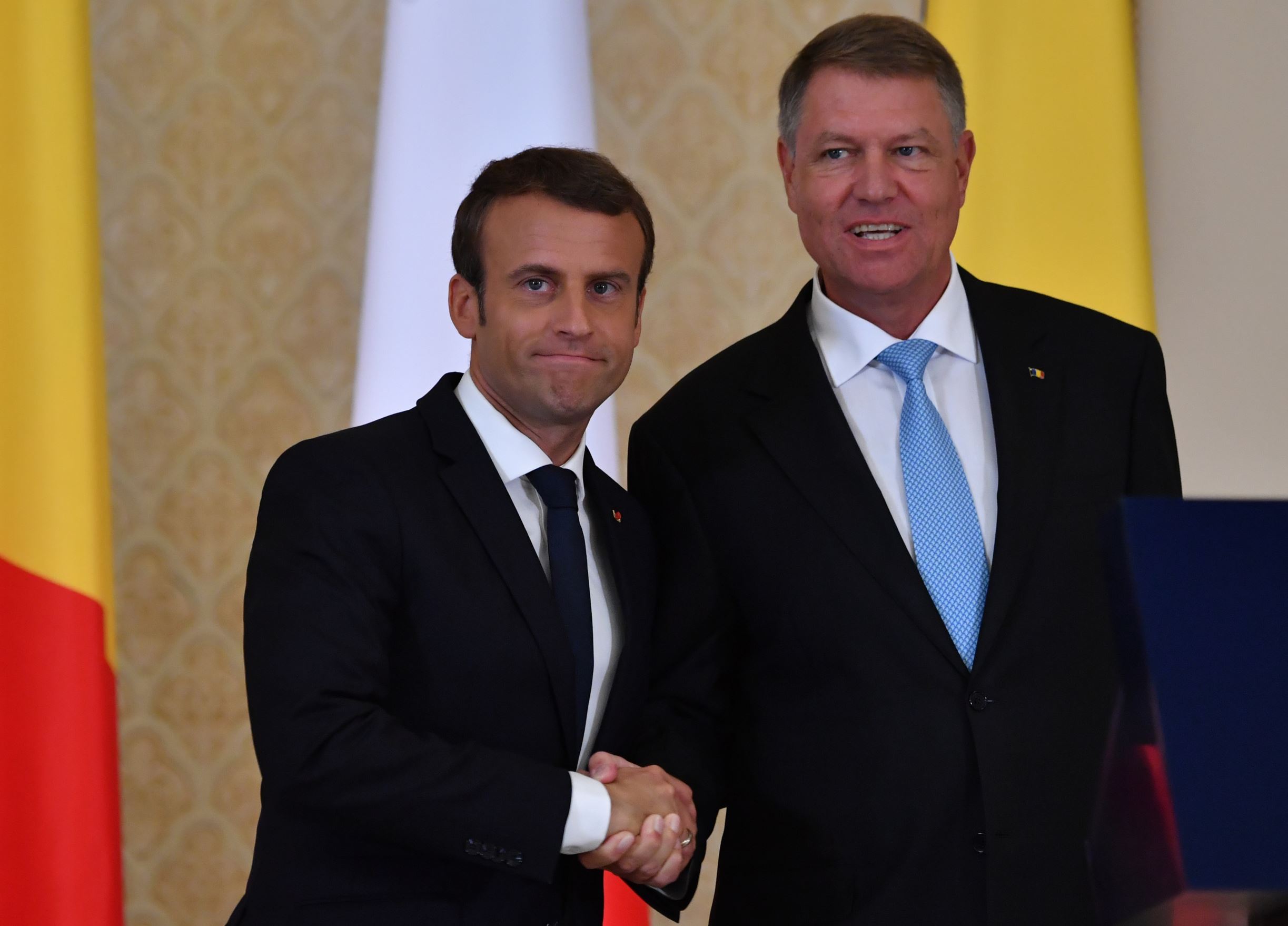 Roumanie résiste Macron travail détaché