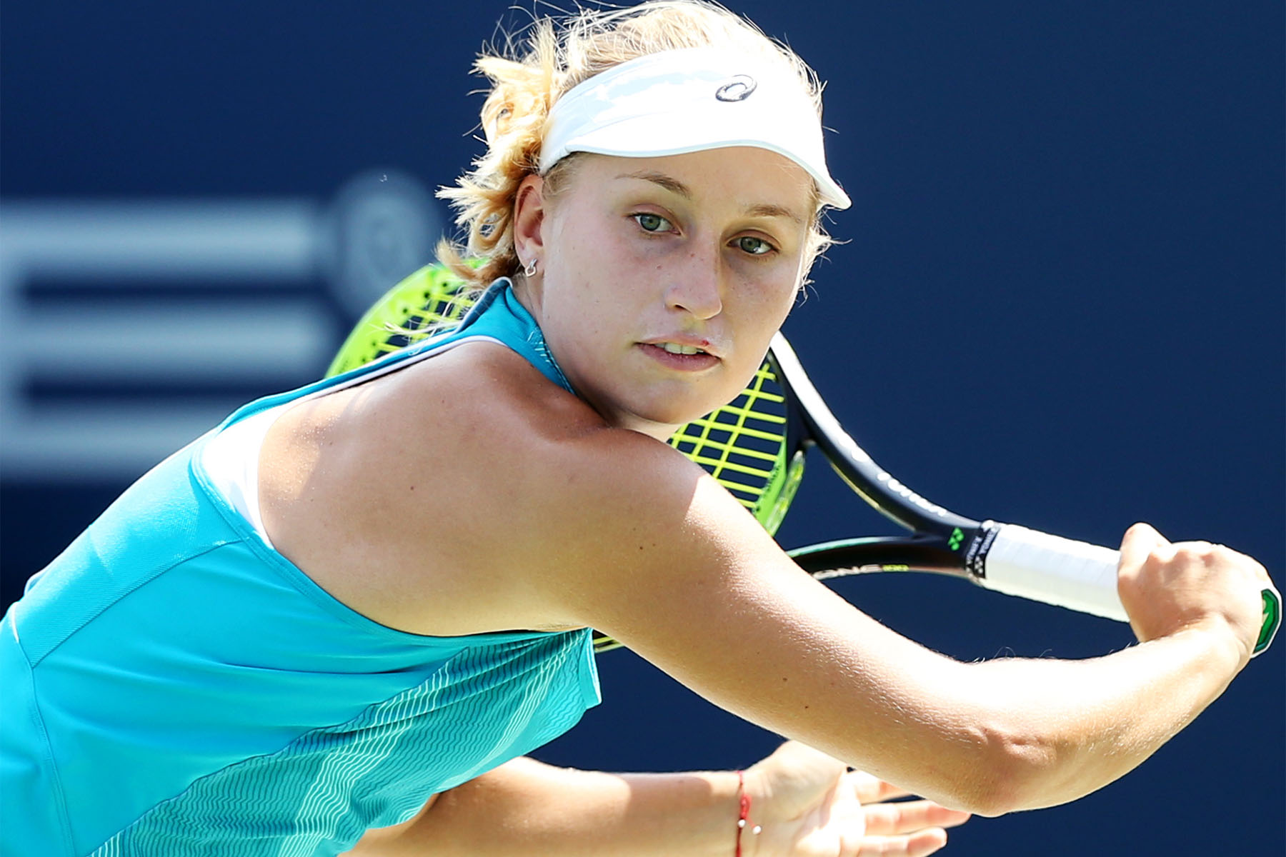 Gavrilova powers into Connecticut semis