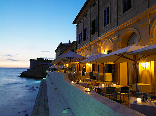 adresses face Italie