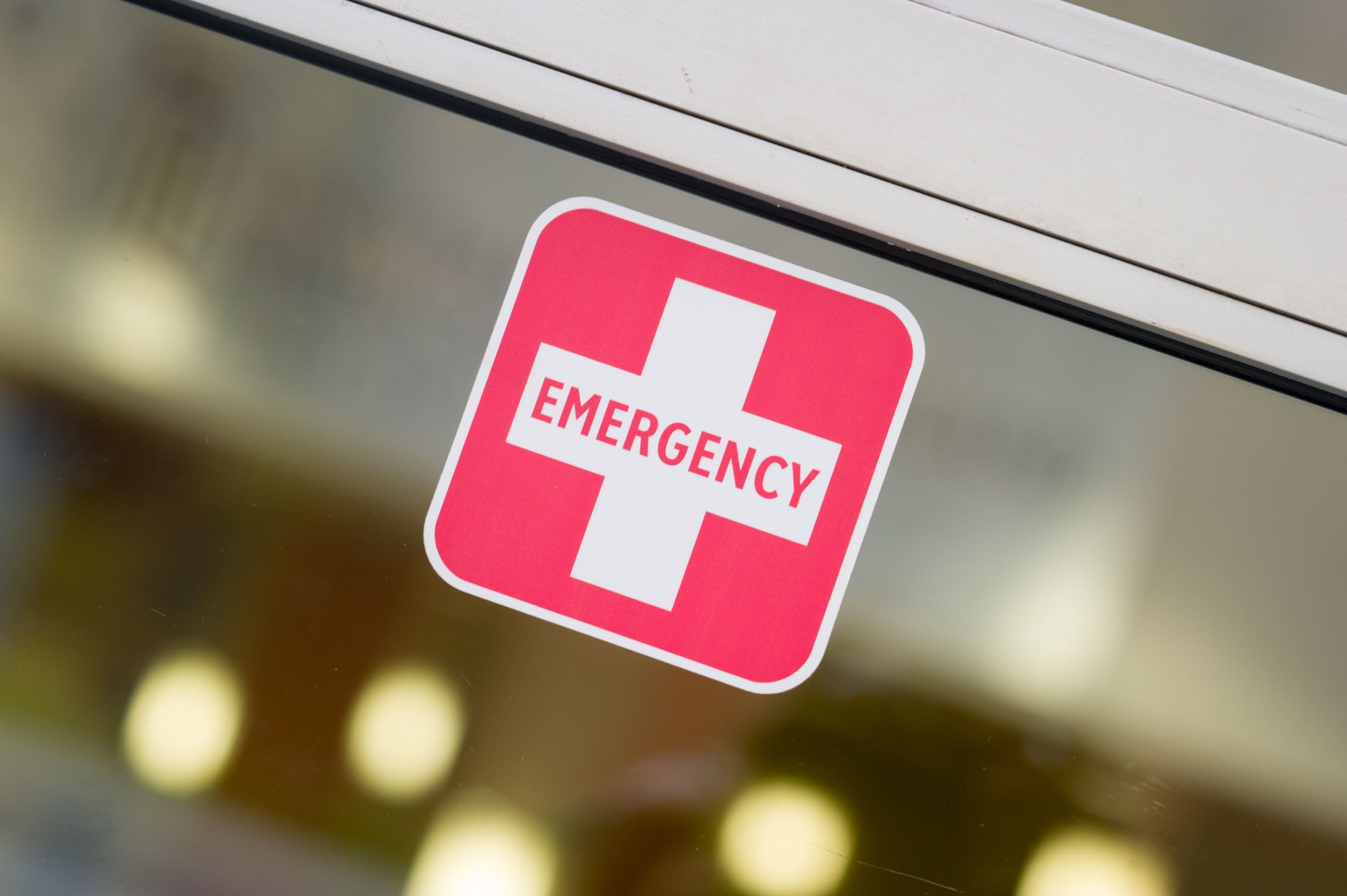 2,000 protest health centre plan