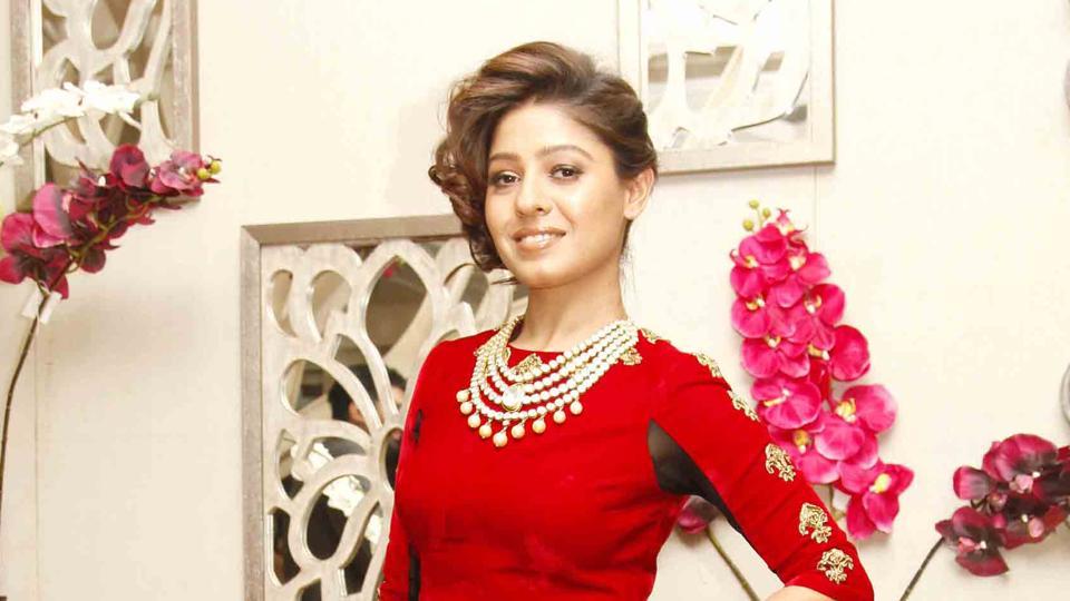 Sunidhi Chauhan opens motherhood