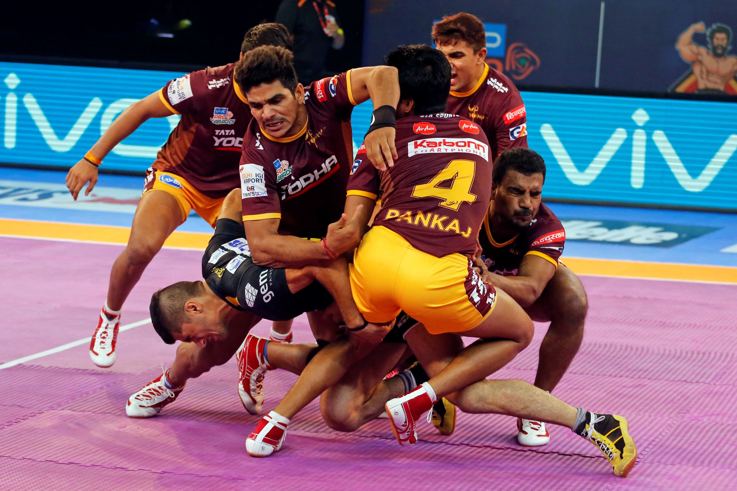 Experience Kabaddi League Bing Mobile