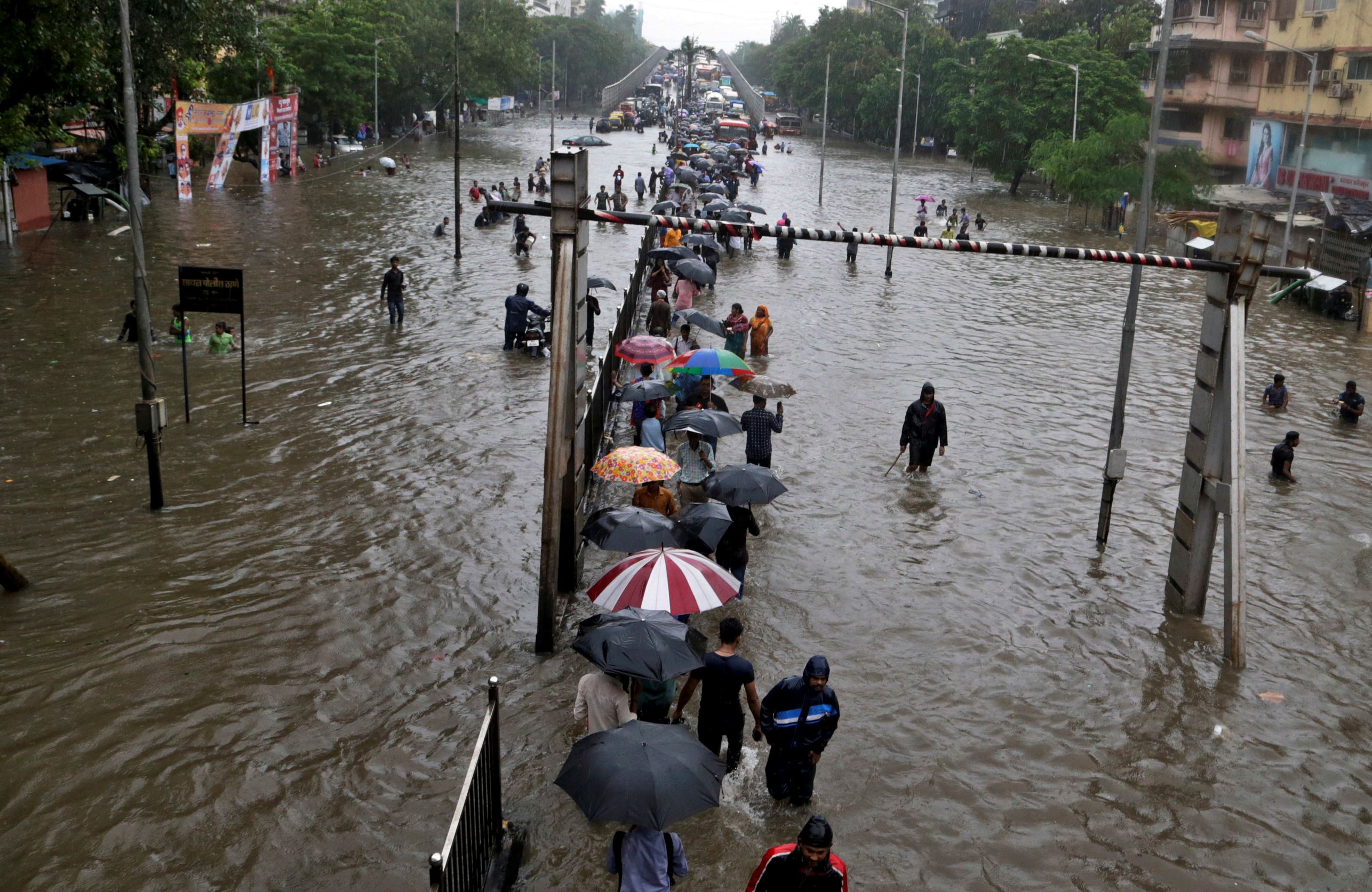 killed Mumbai rains