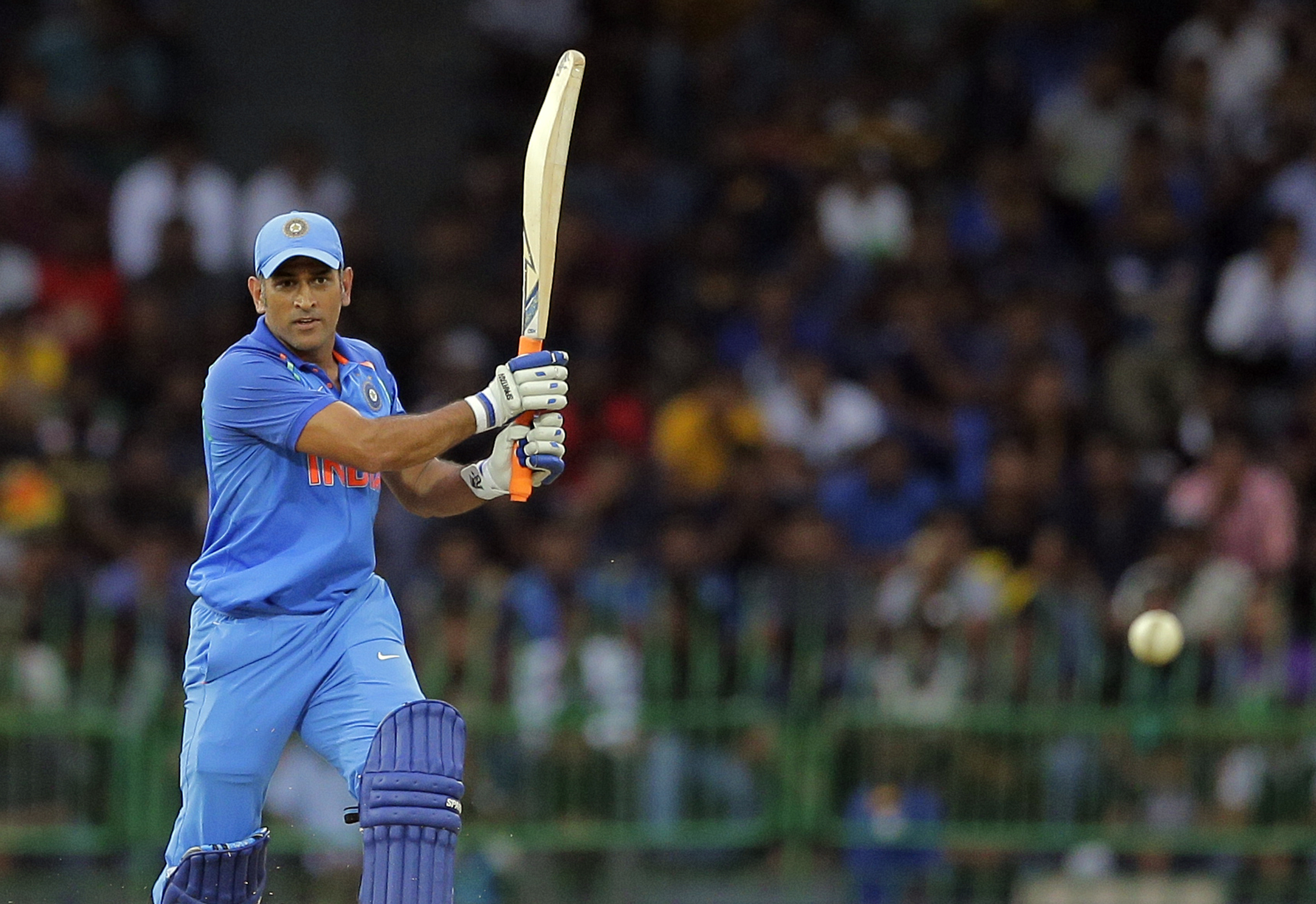 unique world records Dhoni