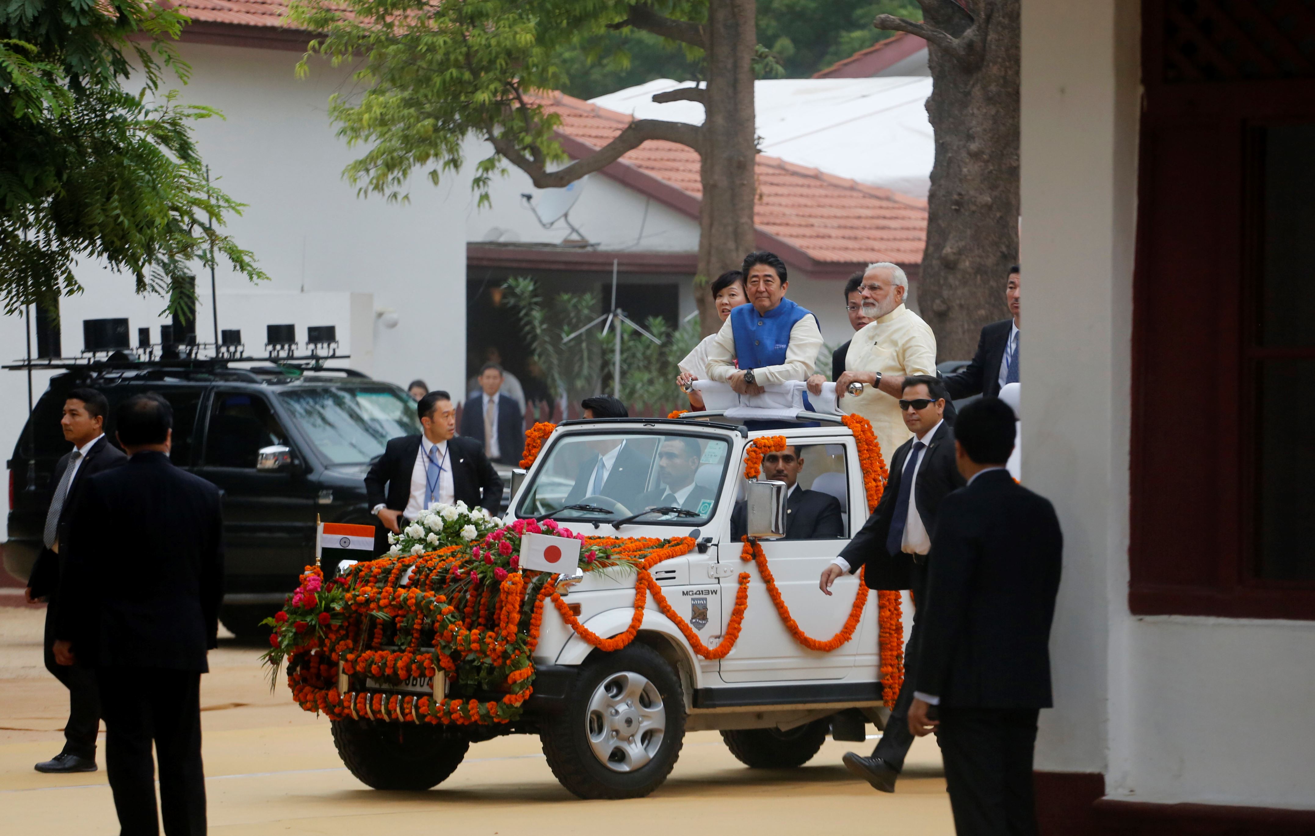 Which humble vehicle Modi, opted