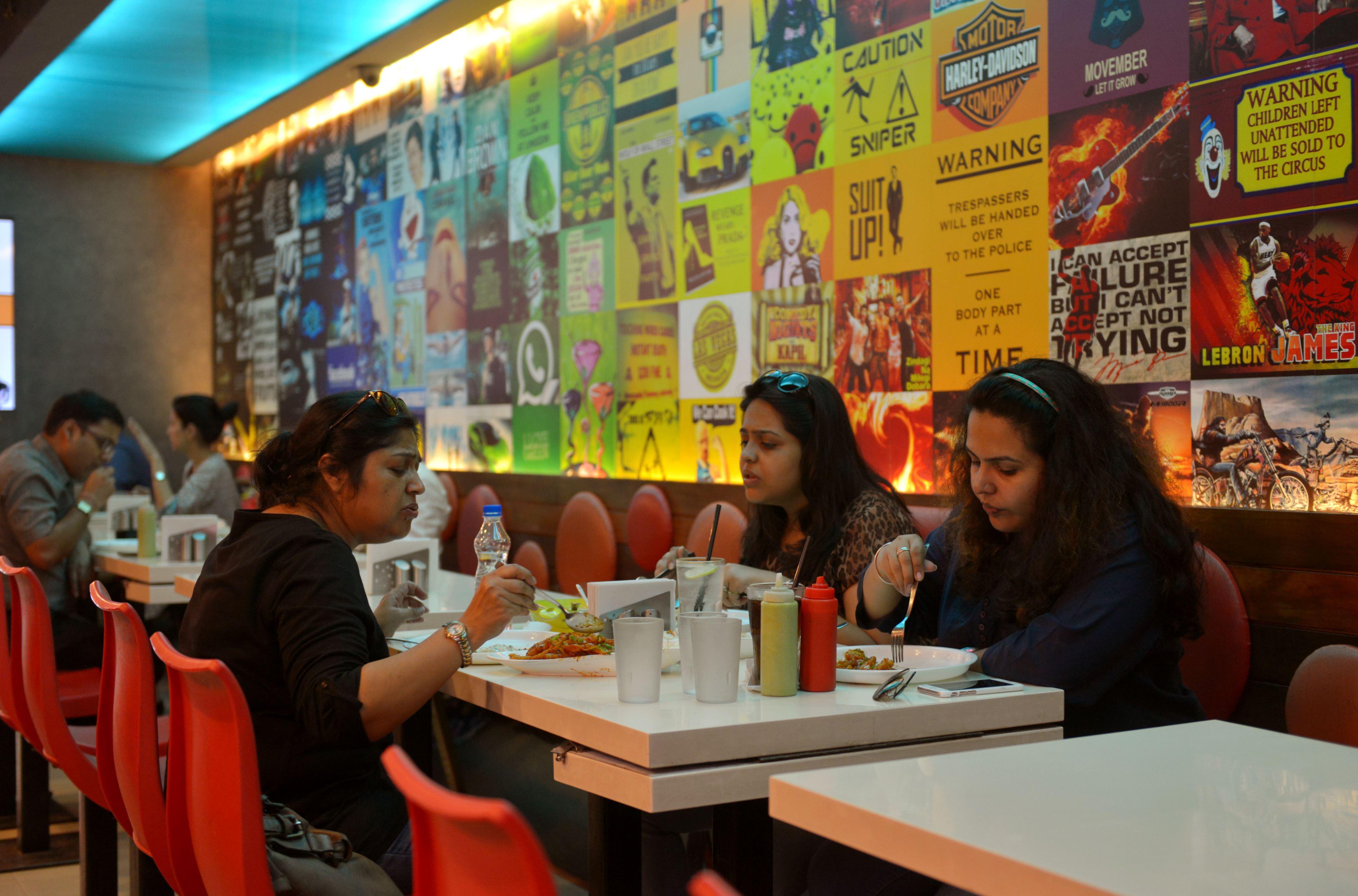 Despite govt advisory, eateries continue