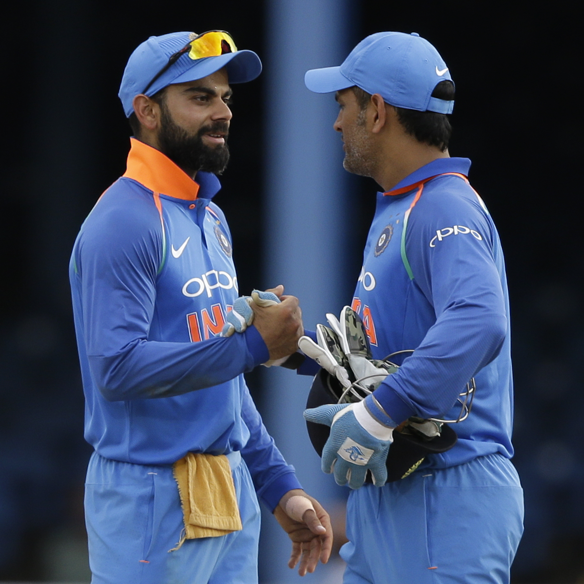 Virat, MSD's hilarious chat caught