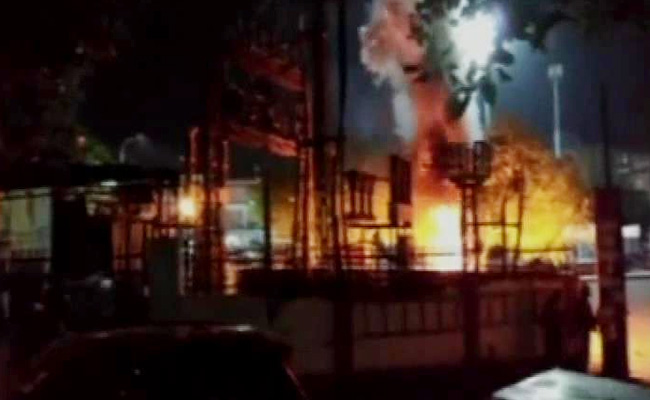 dead violent clashes Jaipur, curfew