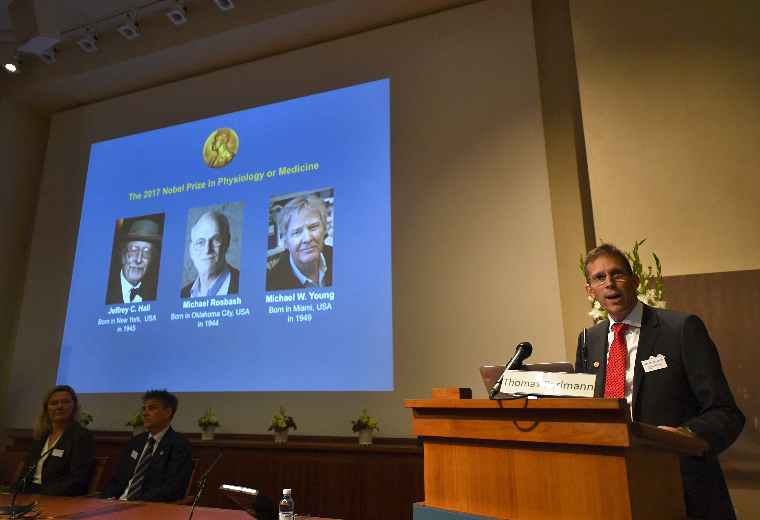 "Biological clock" scientists win 2017 Nobel Medicine Prize