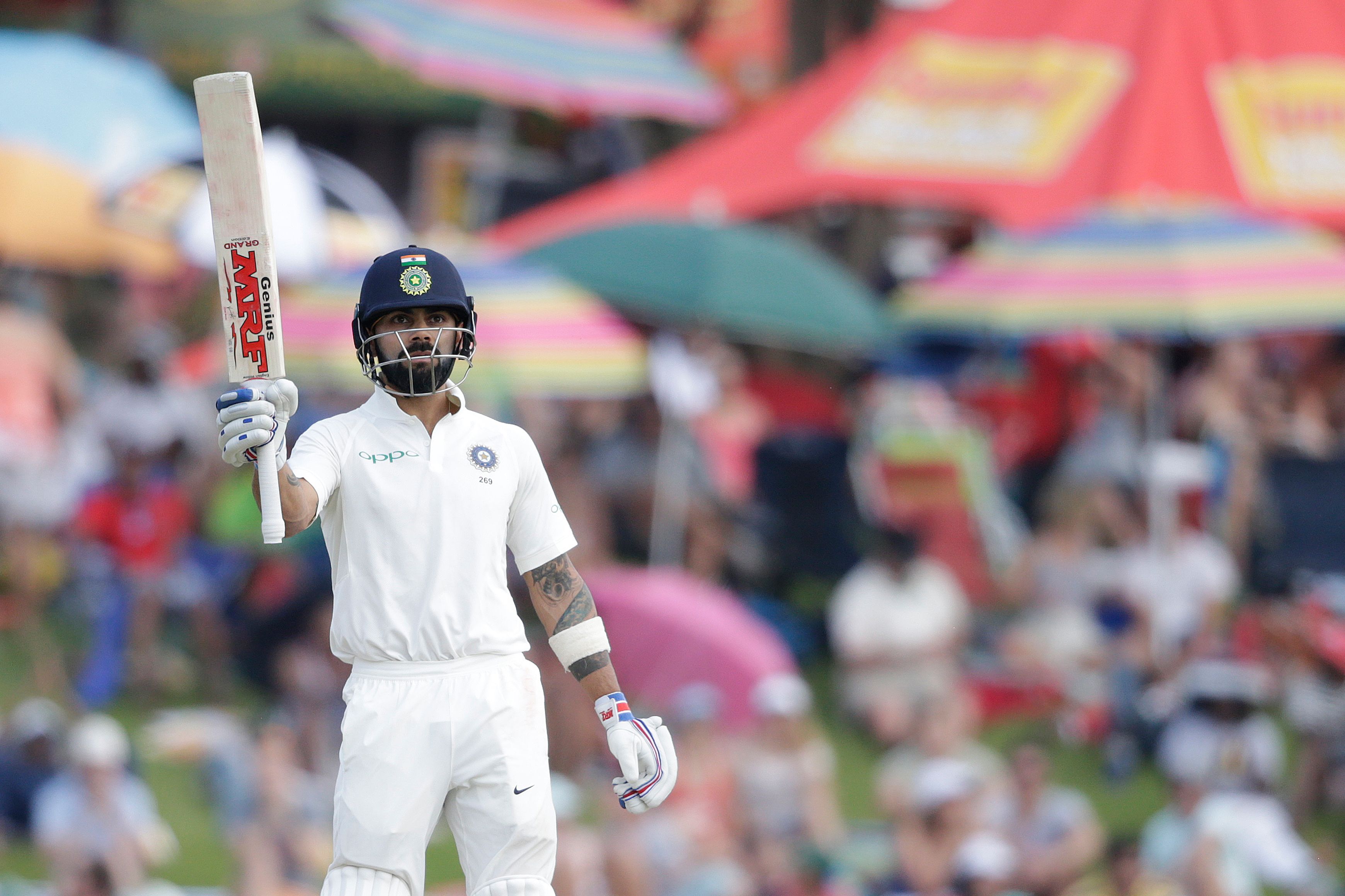 Kohli keeps South Africa