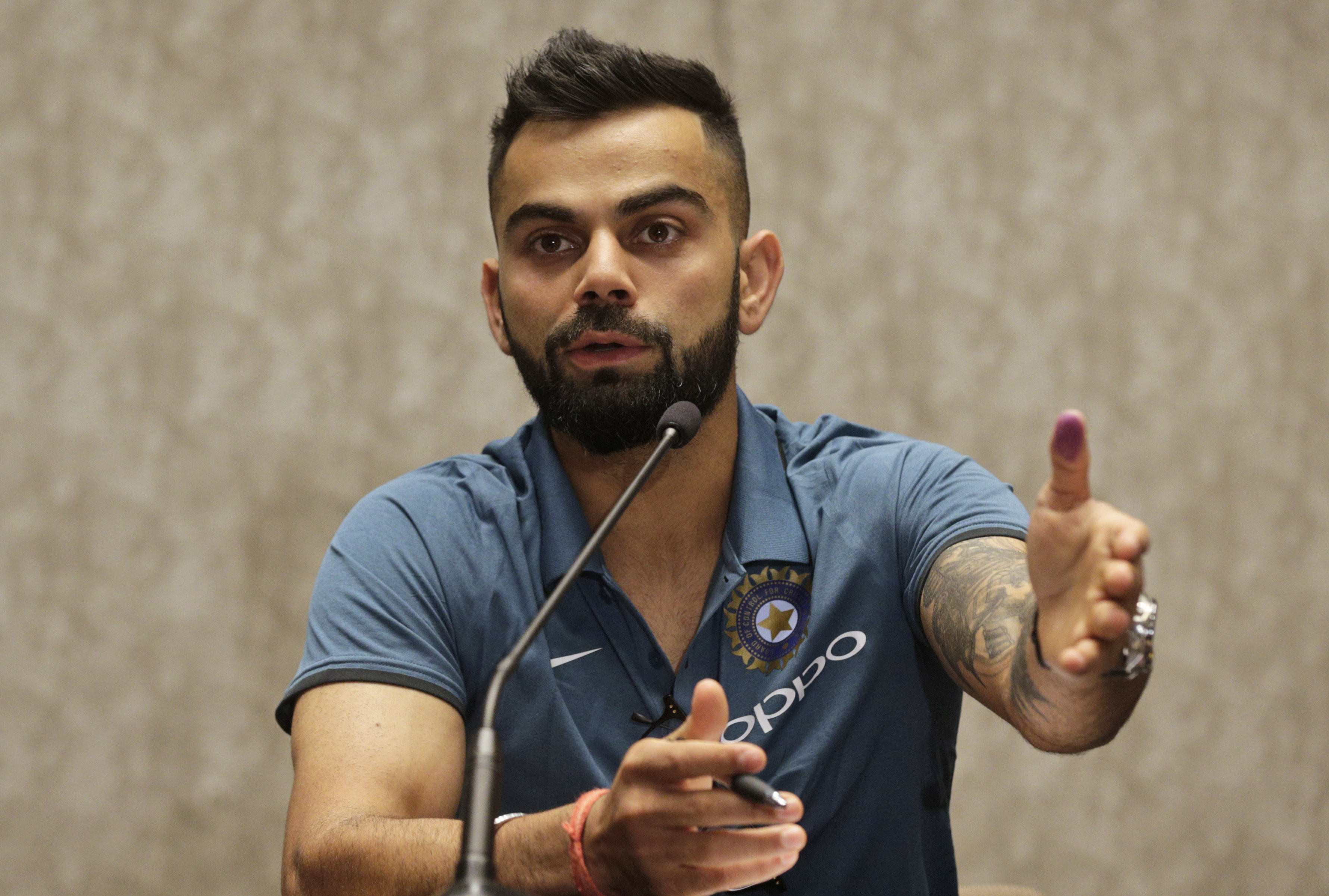 Kohli loses cool with media