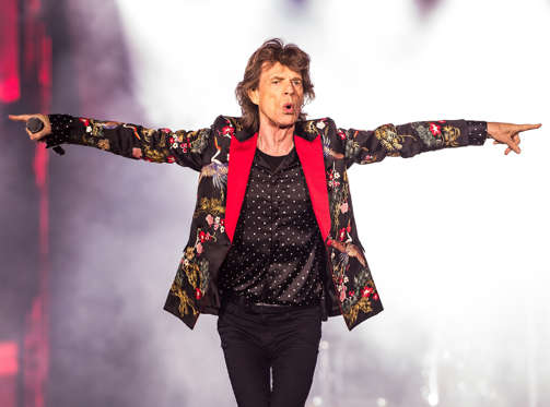 Διαφάνεια 1 από 45: NANTERRE, FRANCE - OCTOBER 19: Mick Jagger of The Rolling Stones performs live on stage at U Arena on October 19, 2017 in Nanterre, France. (Photo by Brian Rasic/WireImage)