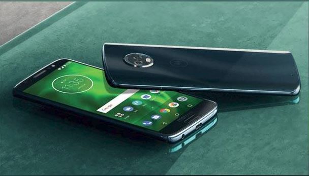 Motorola unveils Moto Plus