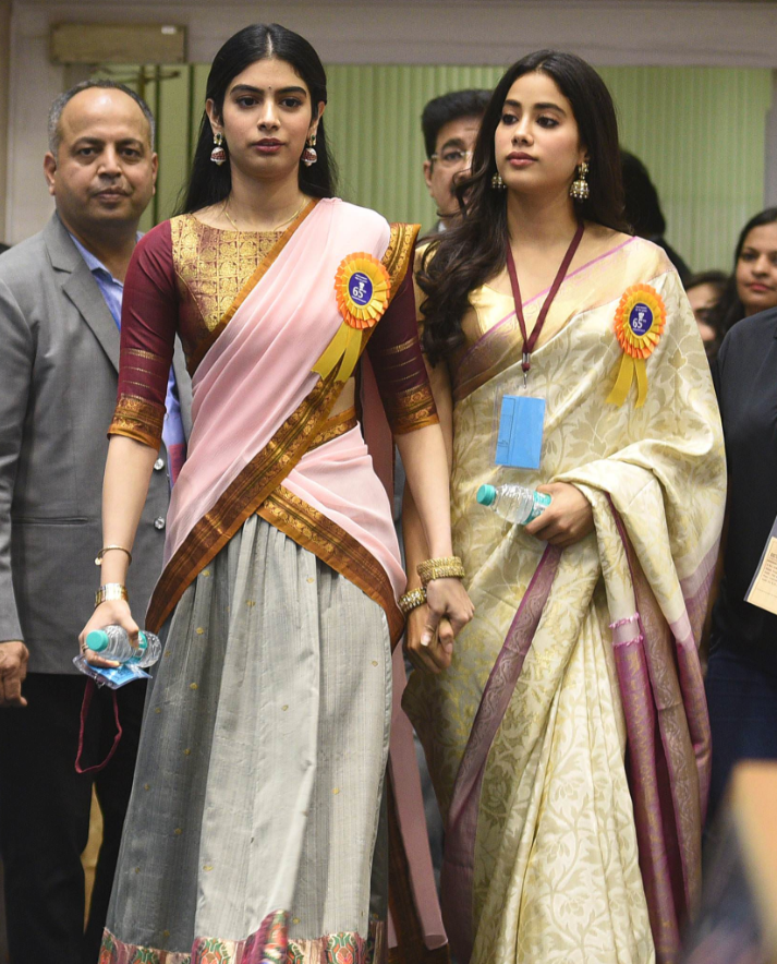 pics: Khushi, Janhvi feel proud