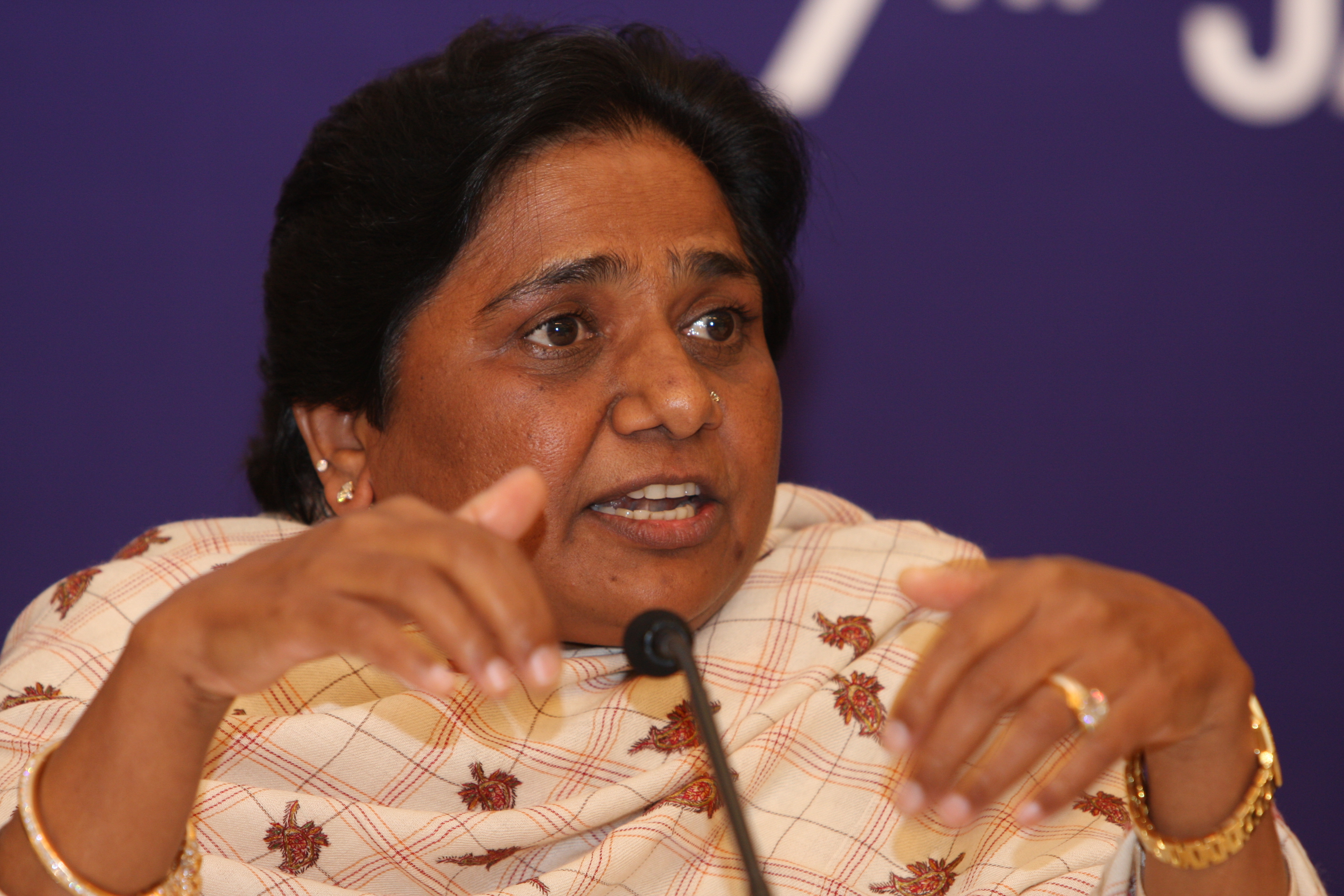 Ex-UP canâ€™t stay official bungalows: