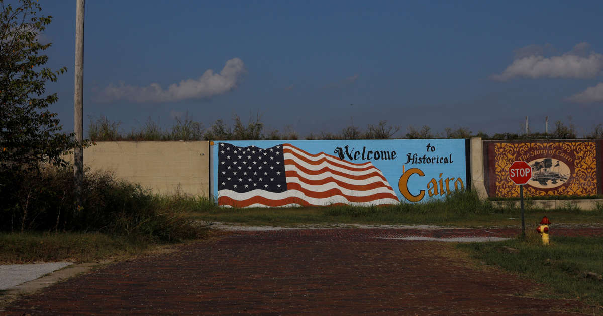 HUD May Soon Evict Residents in Two Public Housing Complexes in Southern Illinois