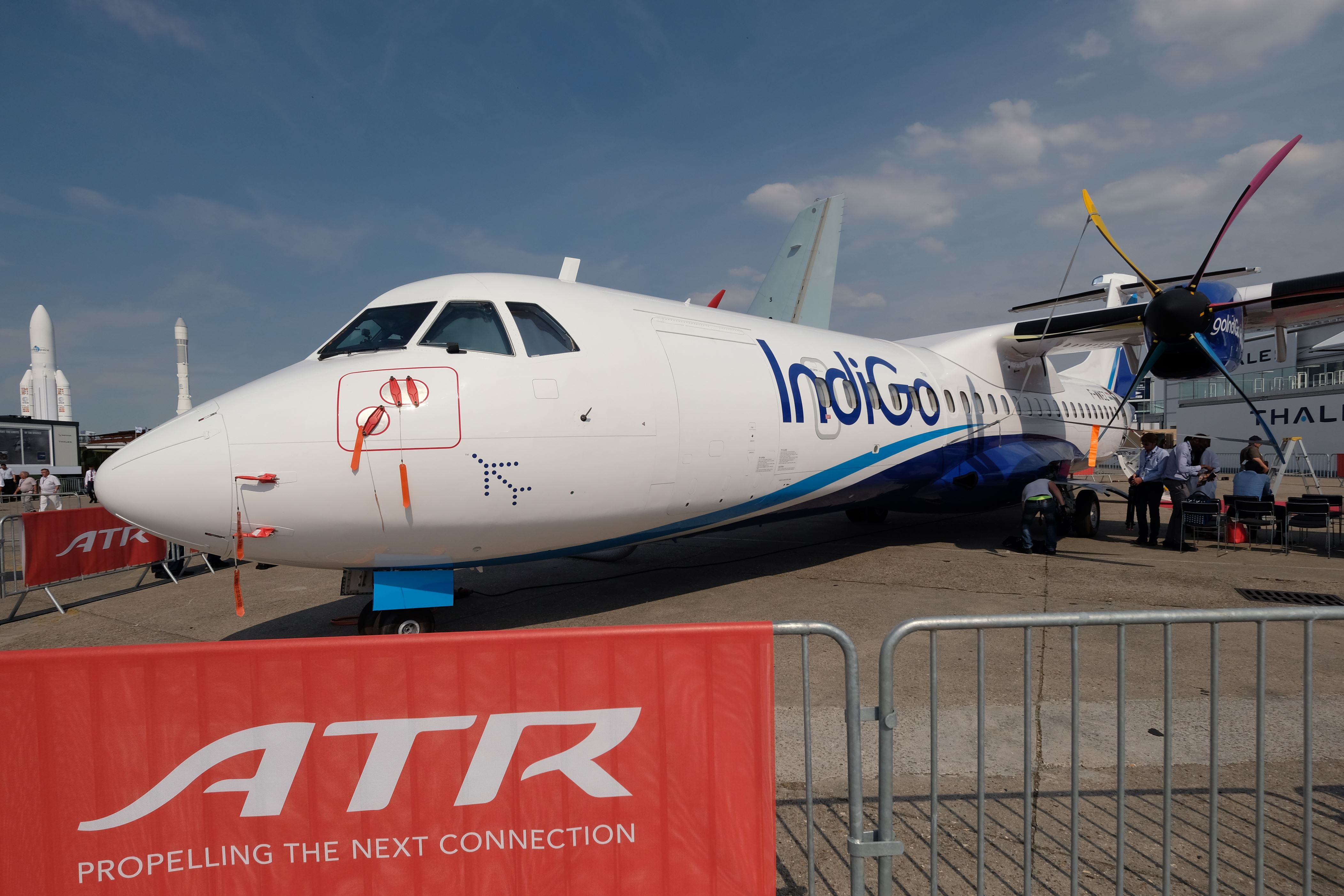 Indigo, Deccan planes avert crash
