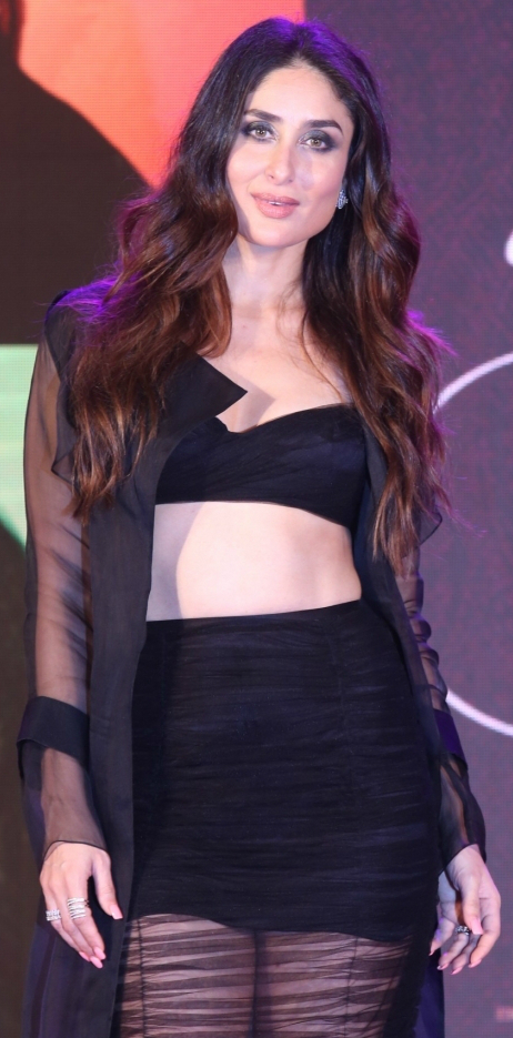 Kareena Kapoor hottest ever avtar