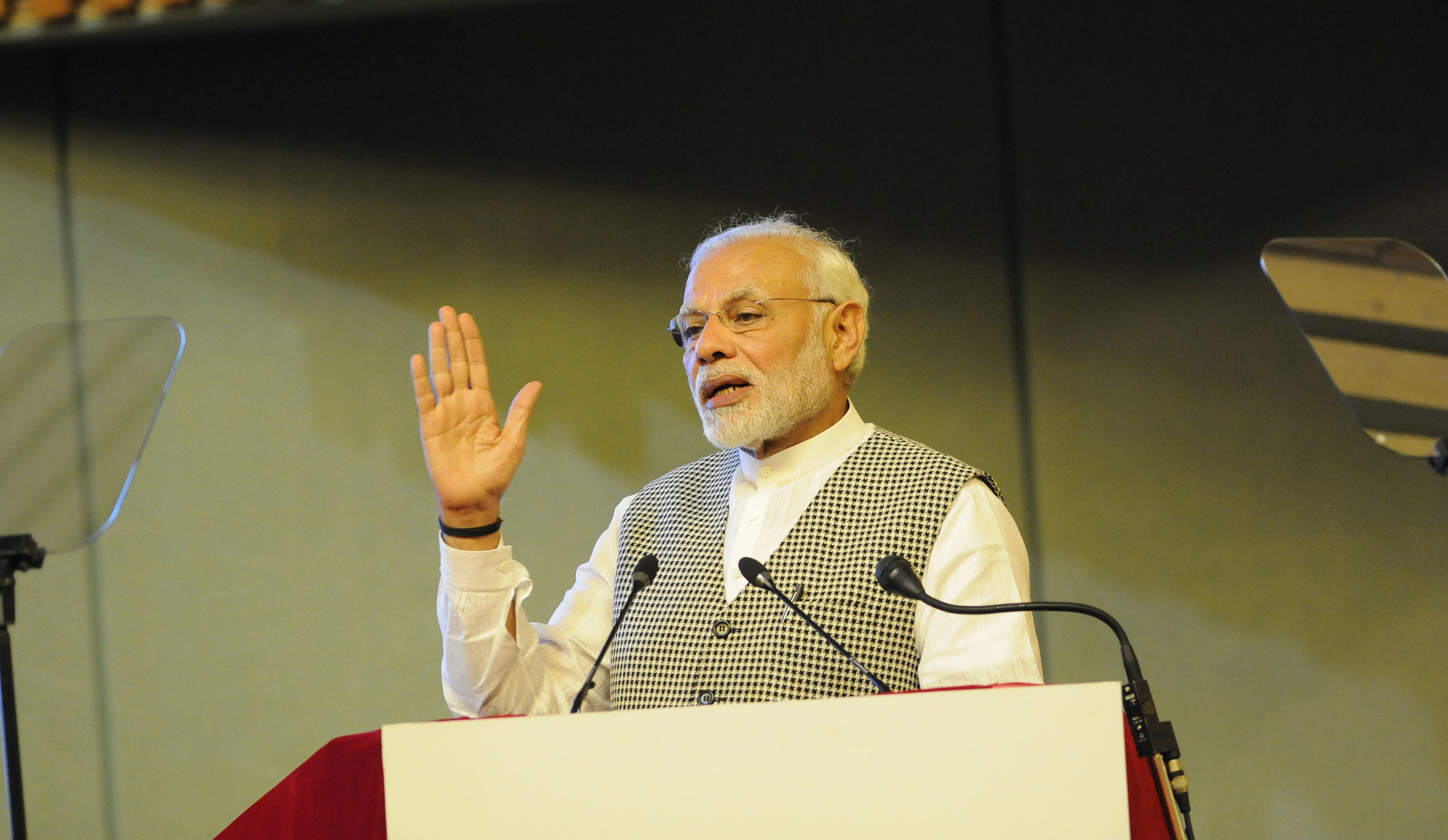 Modi's promise Virat Kohli