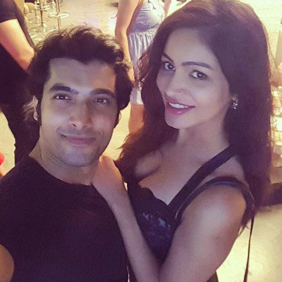 Divyanka's ex-boyfriend Ssharad breaks with