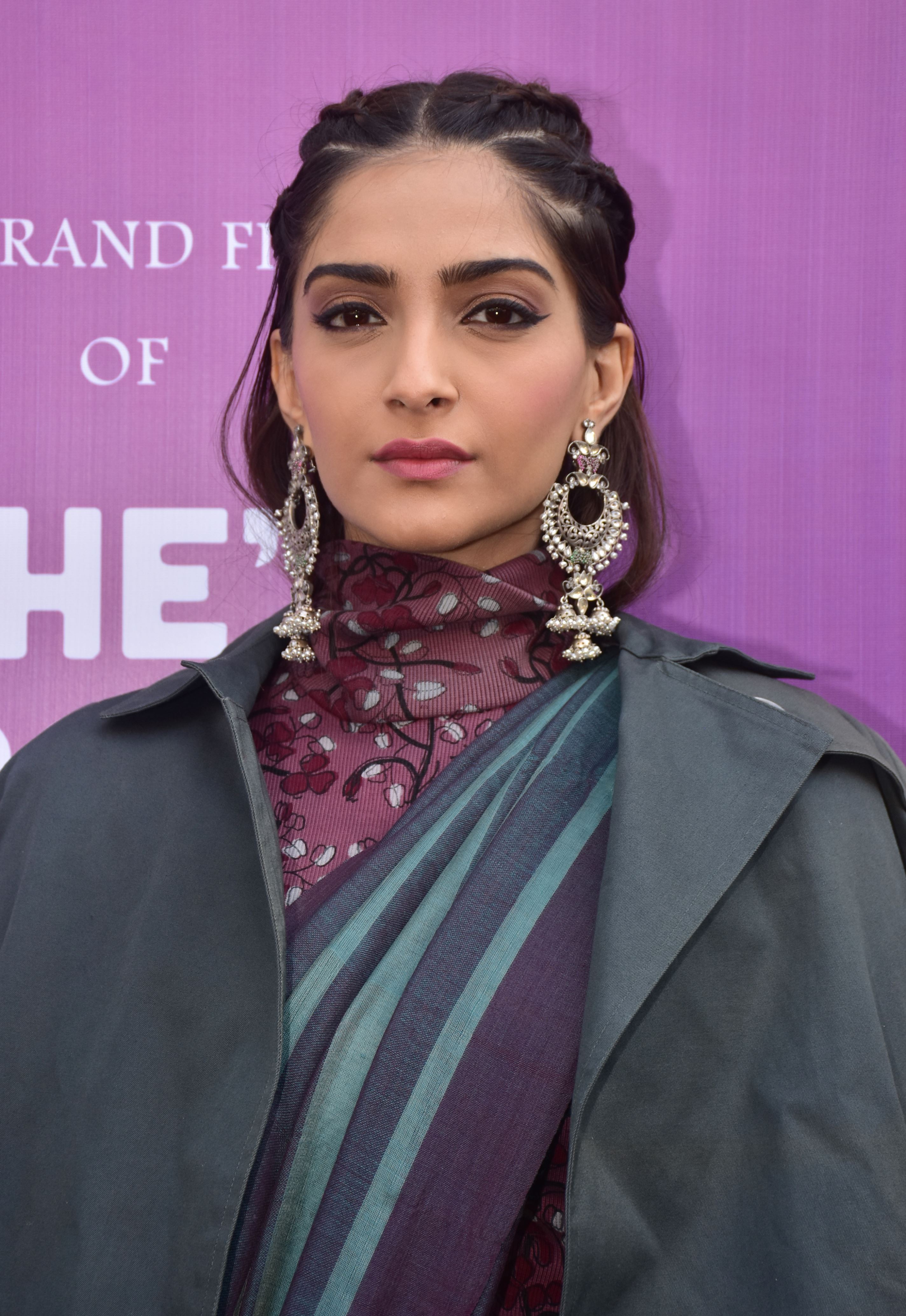 Sonam trolled wearing mangalsutra wrist