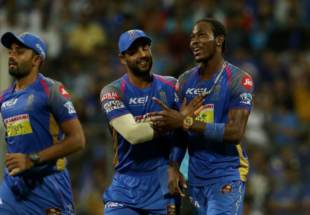 IPL: beat wickets