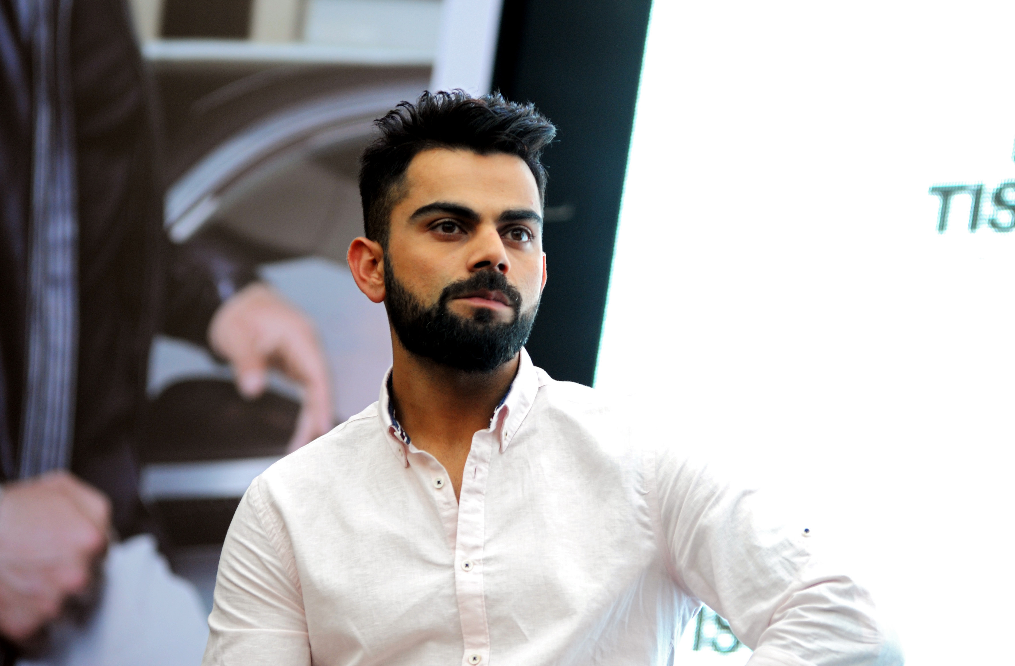 Mooen issues Virat warning Surrey