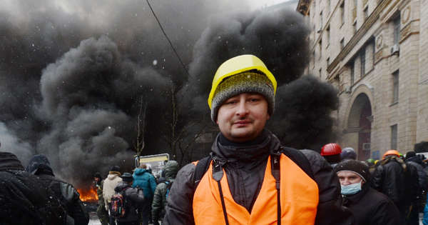 Murder of anti-Kremlin war reporter shocks Russians
