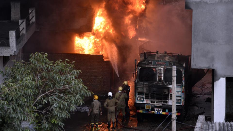 Fire South Delhi doused with