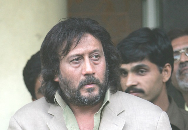 This Jackie Shroff breaking Internet