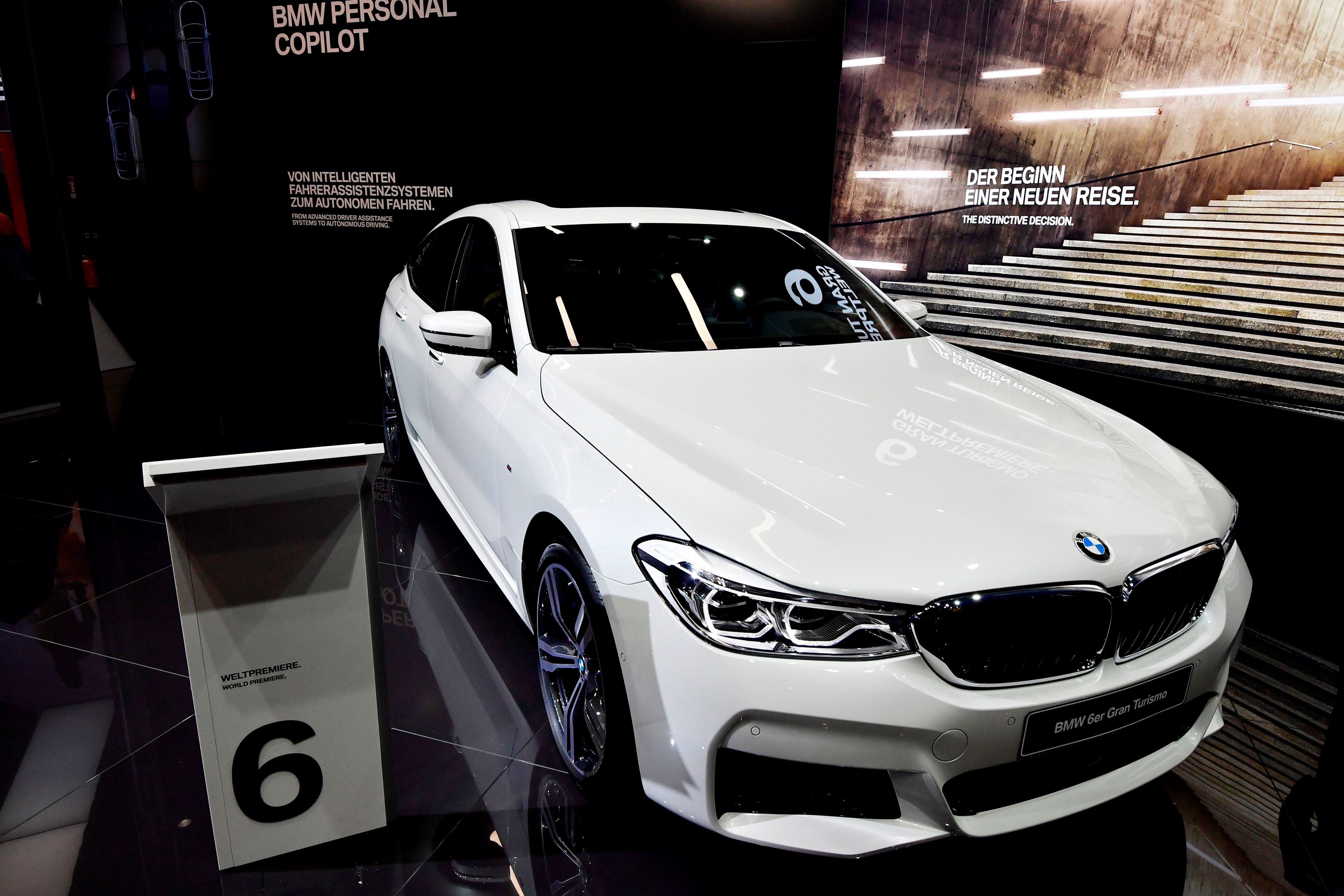 launches 6-Series Gran Turismo diesel