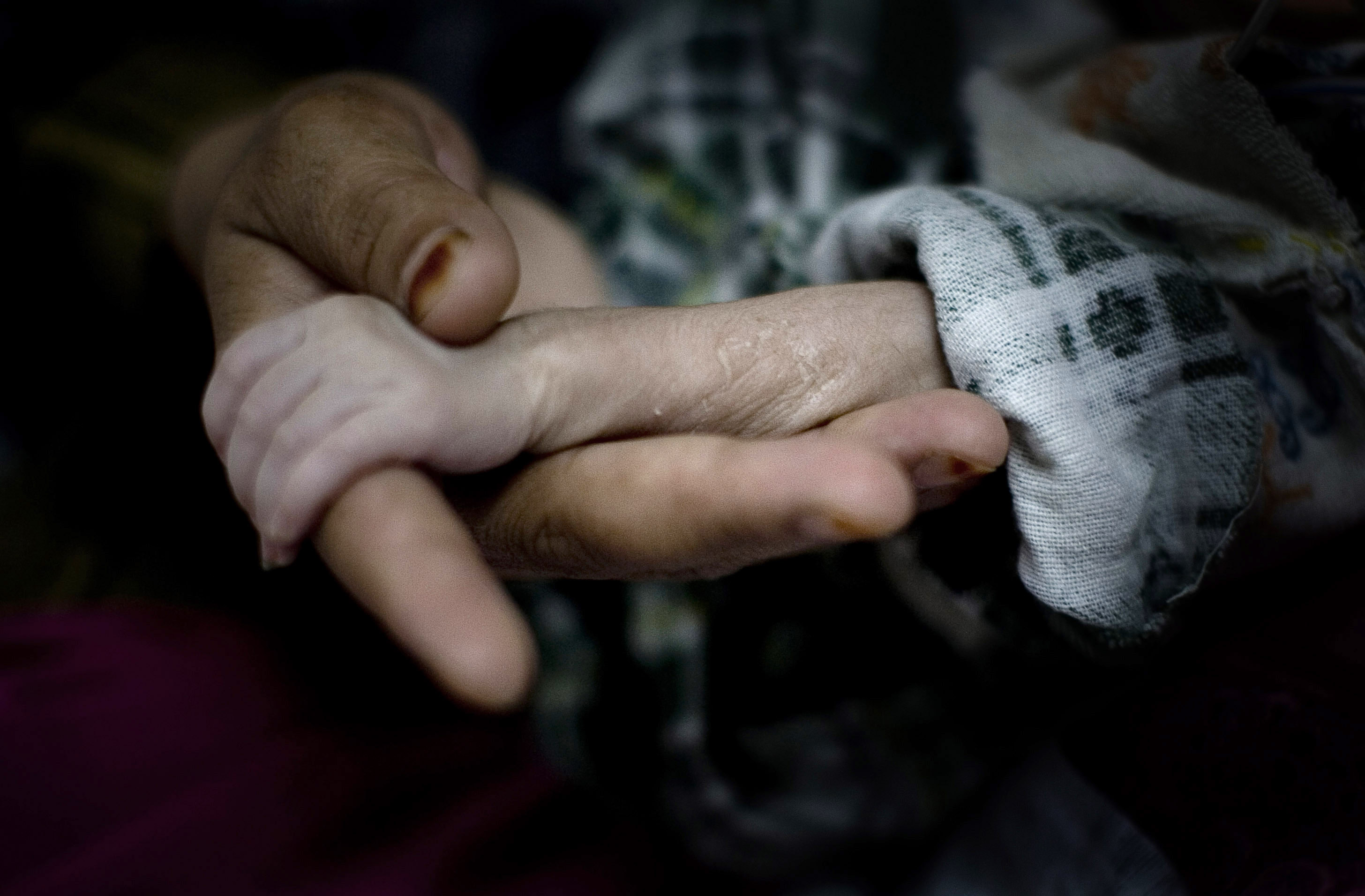 Woman â€˜buriesâ€™ newborn dung