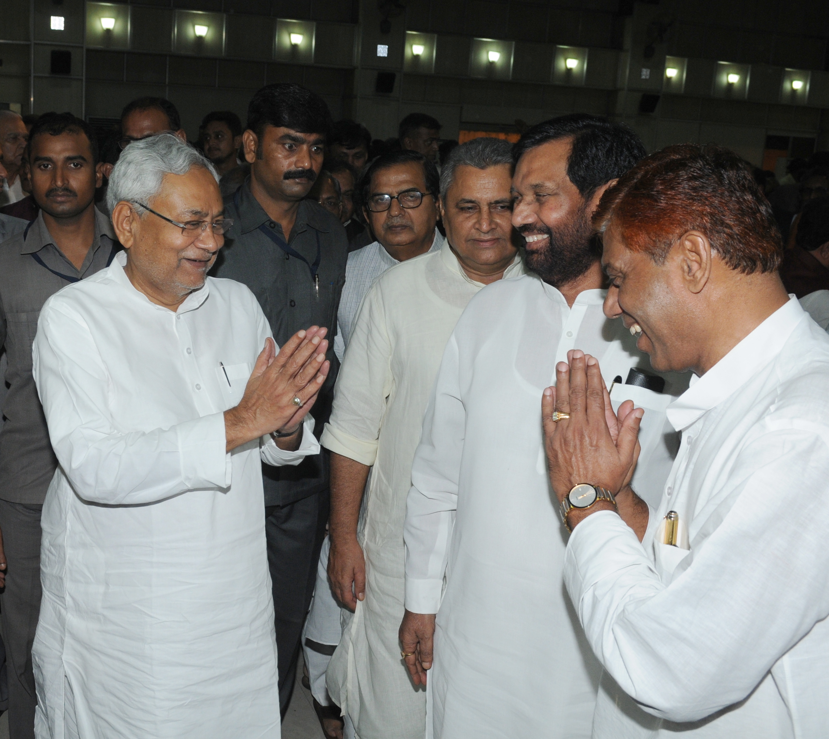 Tussle between Bihar partners over
