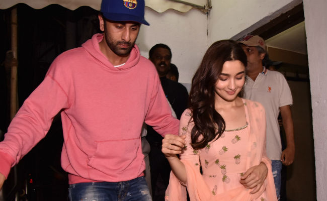 Ranbir Alia's late night rendezvous