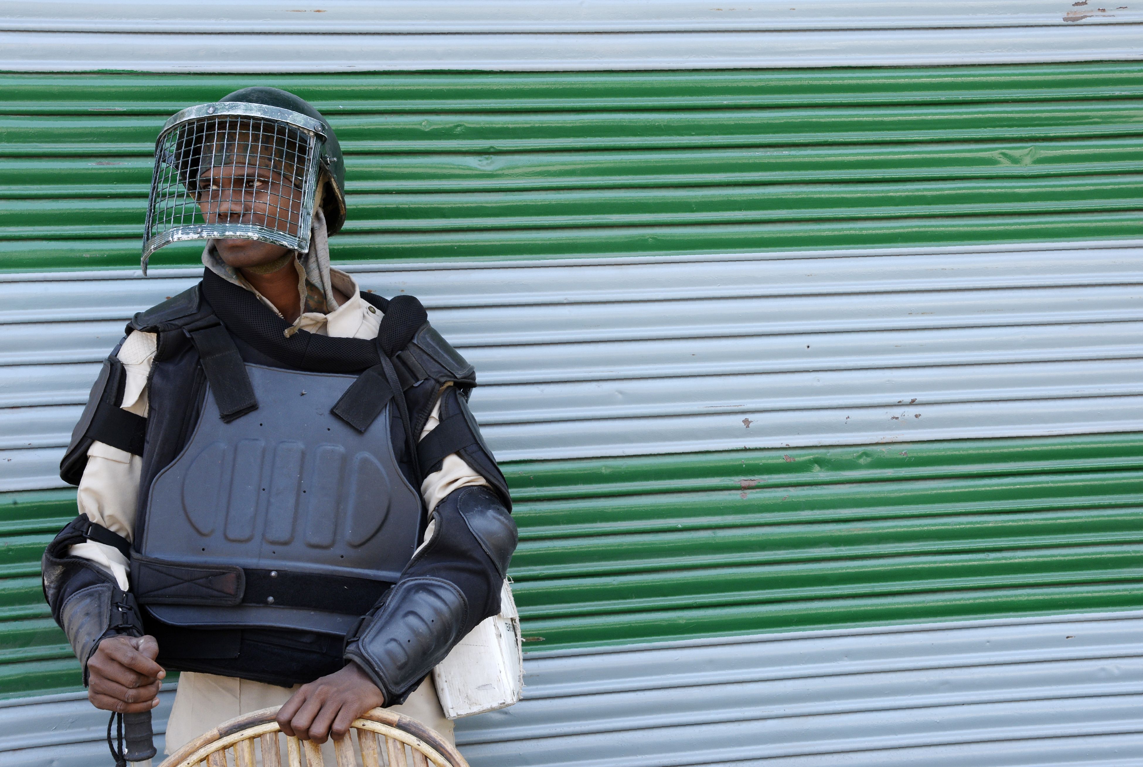 soldiers injured after army patrol
