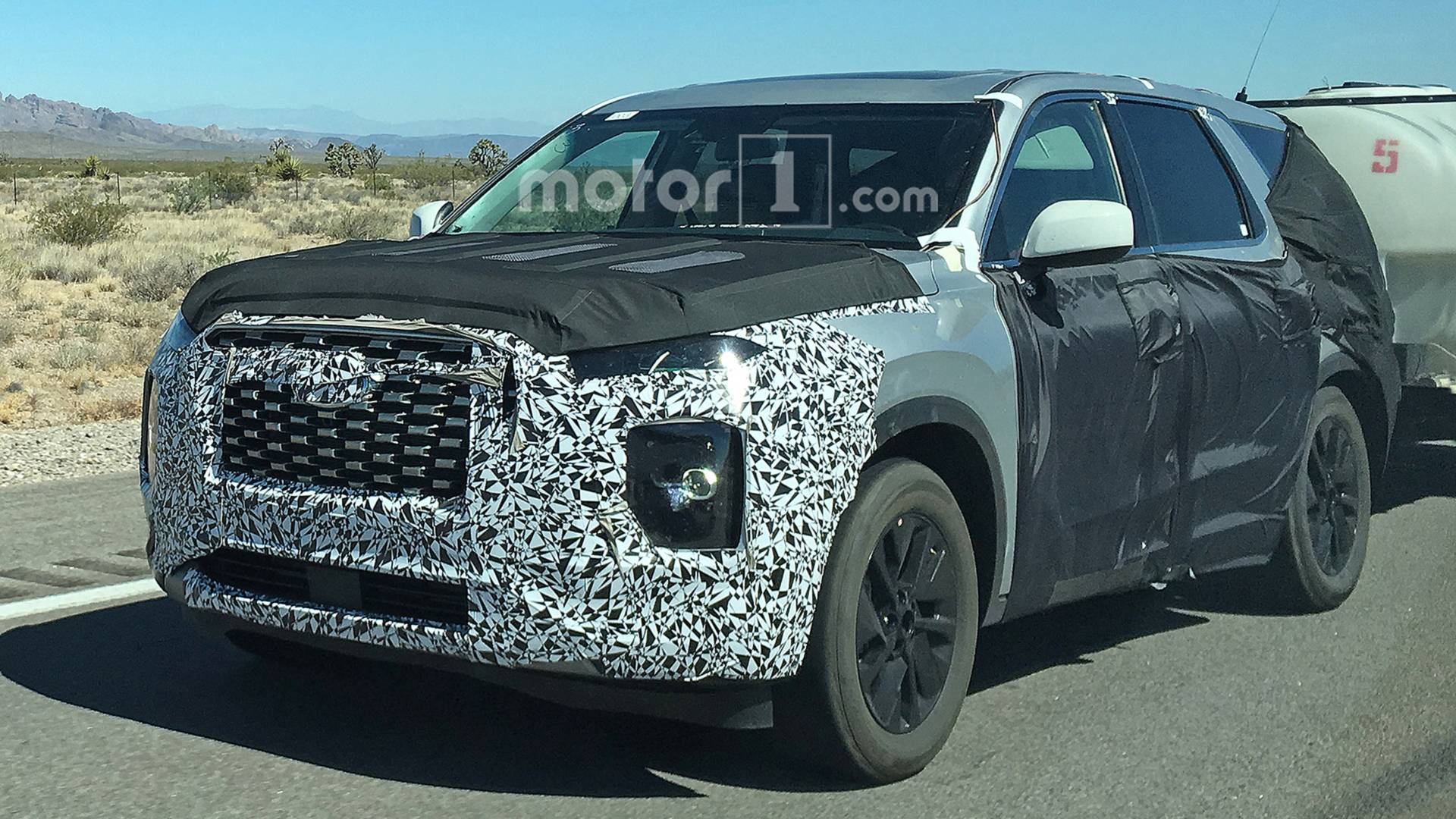 8-seat Hyundai Palisade spied with