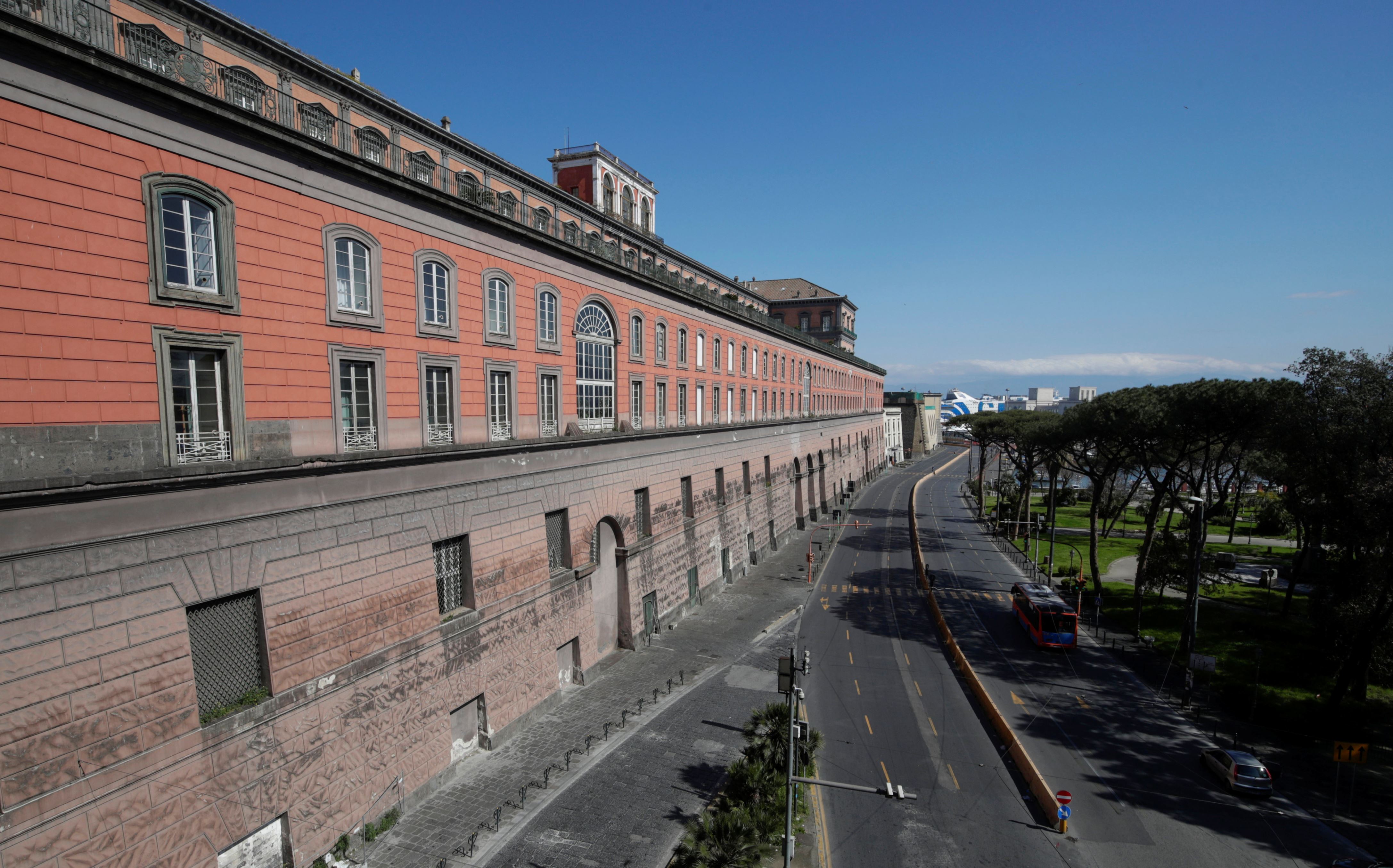 الشريحة 32 من 33