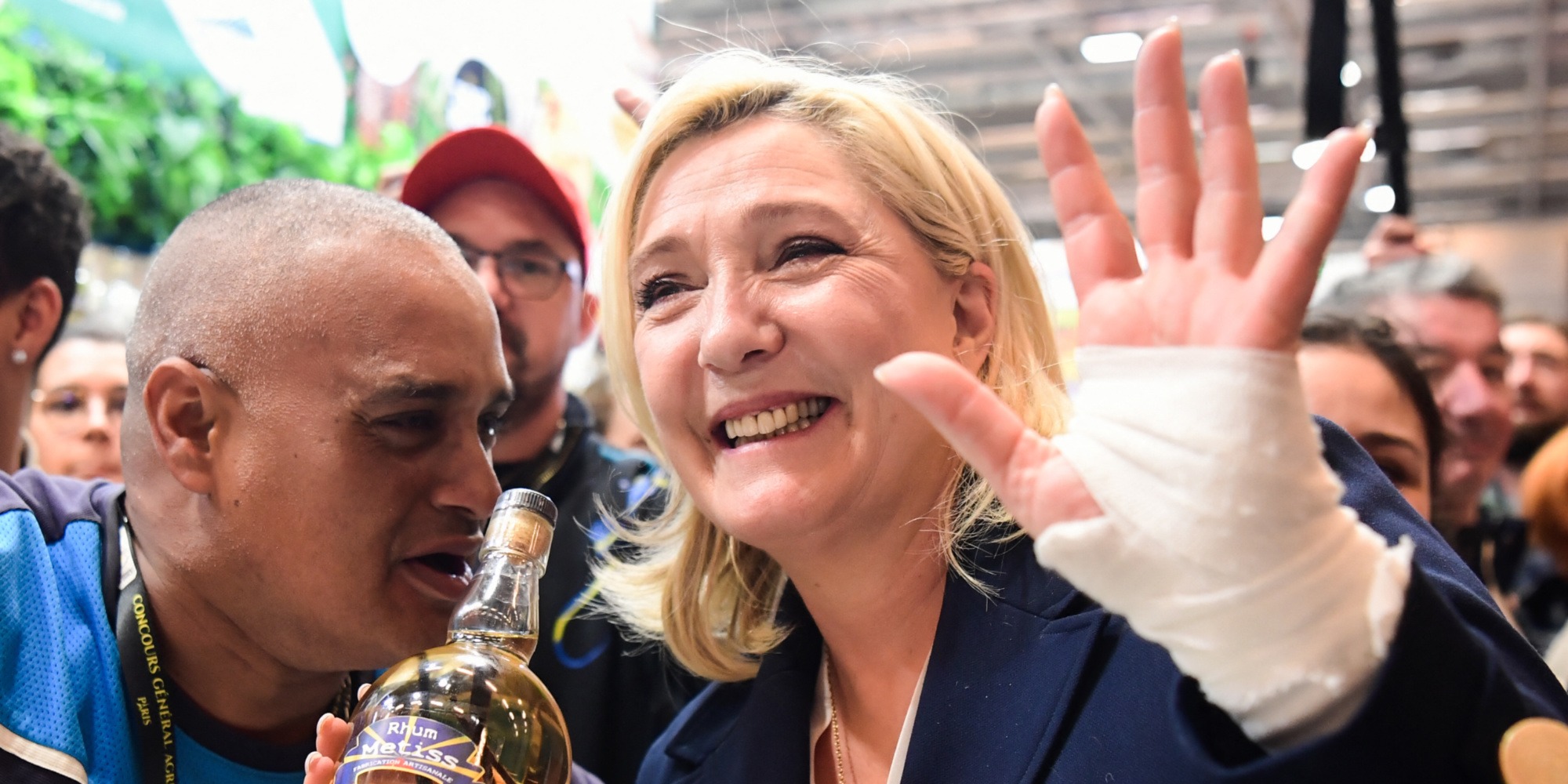 Présidentielle 2027 Le Pen en tête des intentions de vote au premier