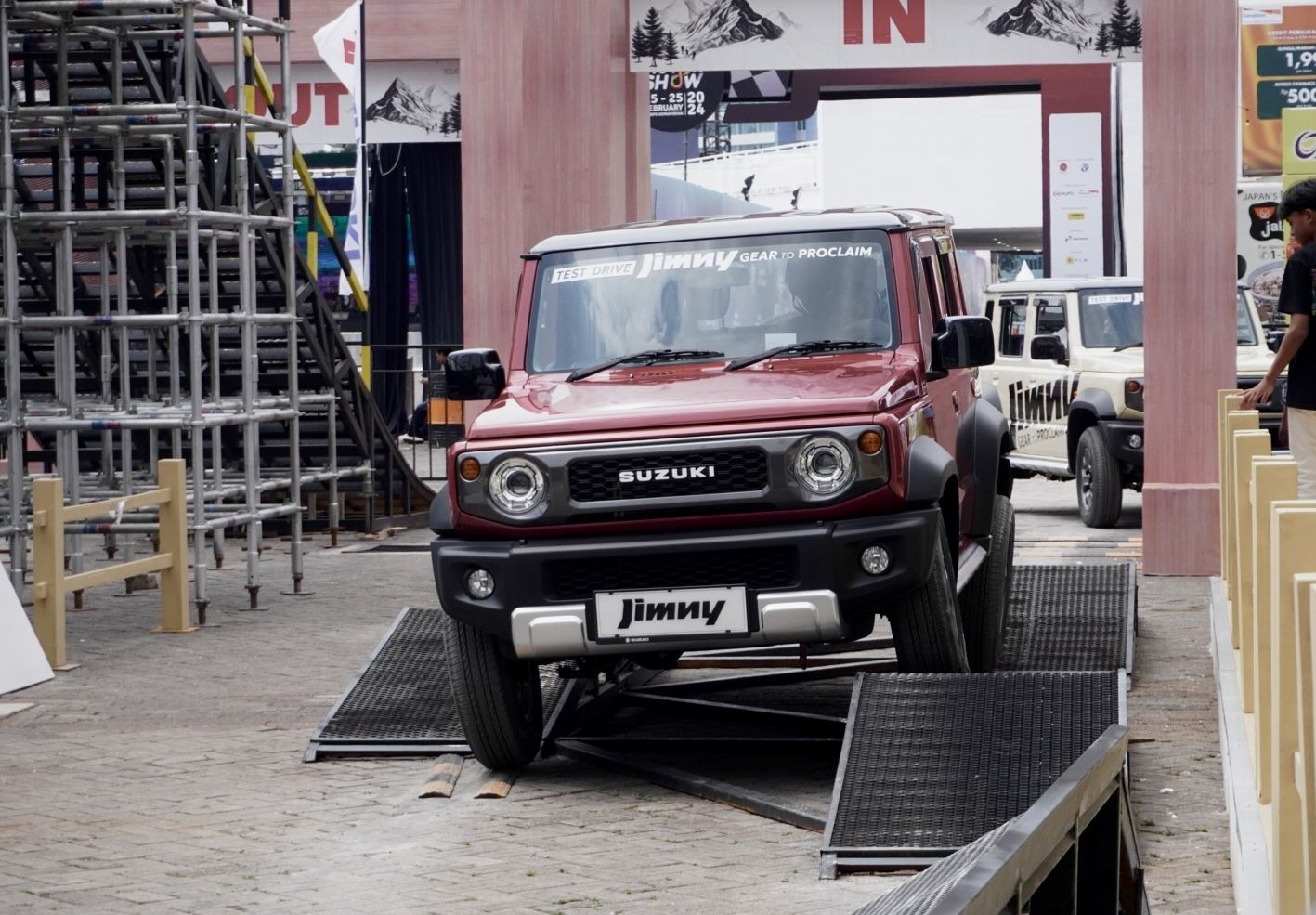 Suzuki Jimny 5 Doors Selaris XL7 Hybrid Di IIMS 2024 SPK Tembus