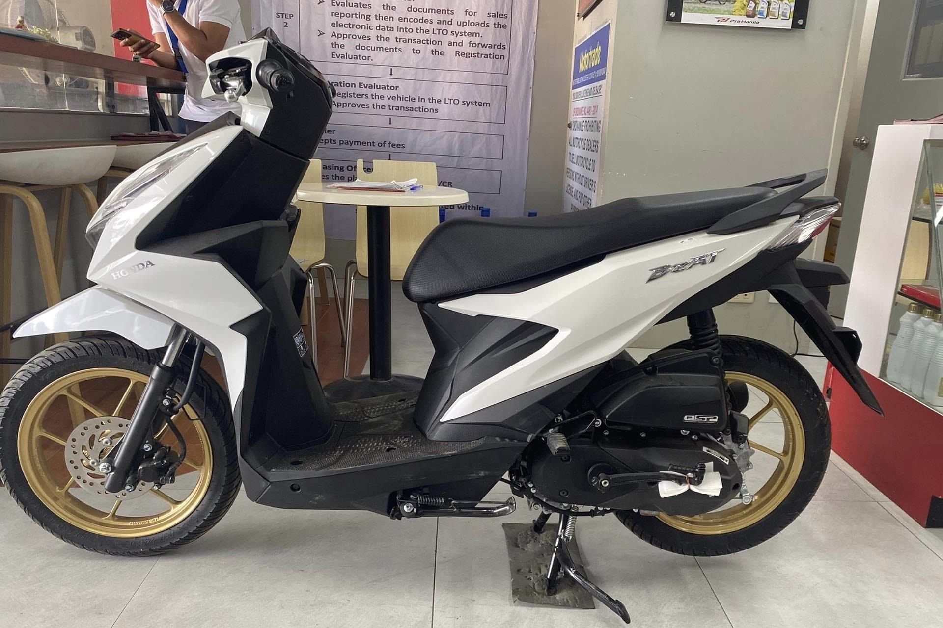 Motor Murah Honda BeAT 2024 Rilis Warna Putih Di Filipina Pakai Rangka