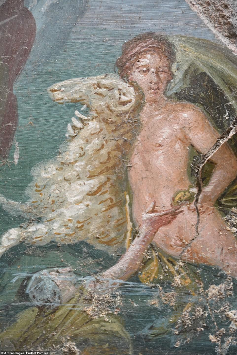 Archaeologists Unearth Lavish Painting From 2 000 Years Ago In Pompeii