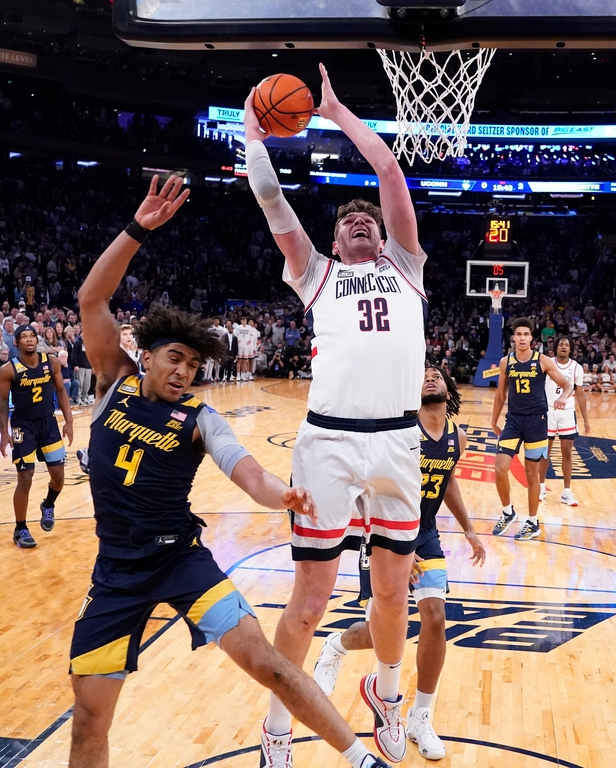 UConn Wins Men S Basketball Big East Tournament